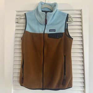 Patagonia Light Blue and Brown Fleece Vest